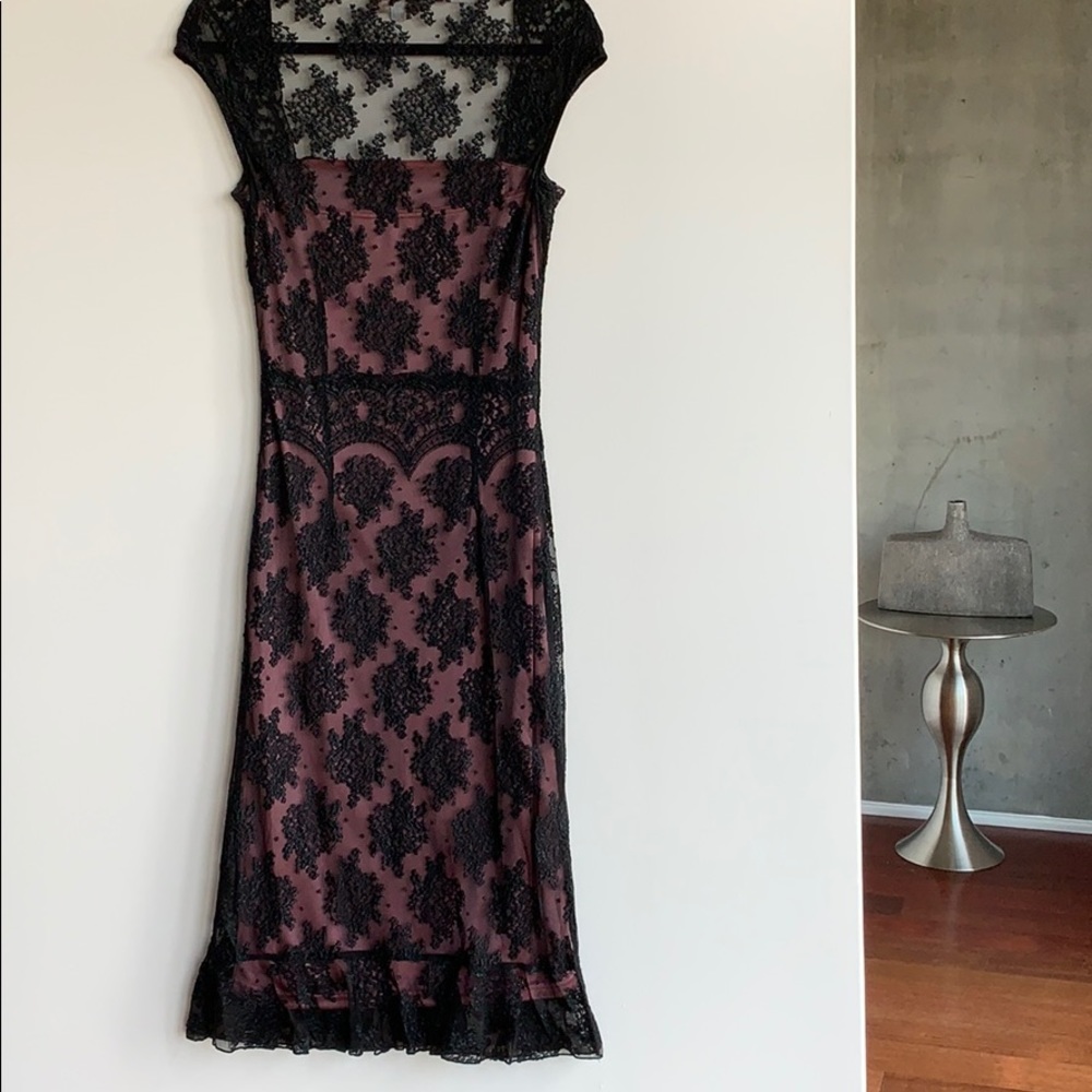 XS CLOTHING Size S/P Black & Rose Lace Dress